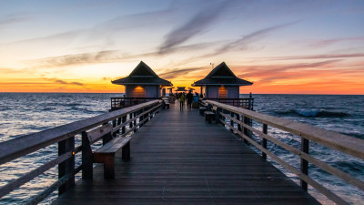 Naples Pier  – Pixabay Free License provided by DER Touristik