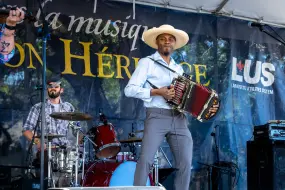 Hero Display Image   – provided by Lafayette Travel