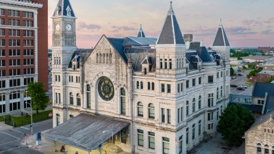 Hero Display Image  – provided by Louisville Tourism