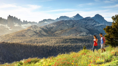 Hiking Minaret Vista, Mammoth Lakes  – provided by Mammoth Lakes Tourism