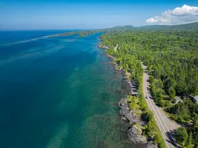 Hero Display Image   – provided by Travel Michigan