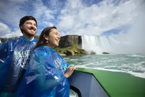 Hero Display Image   – provided by Destination Niagara USA
