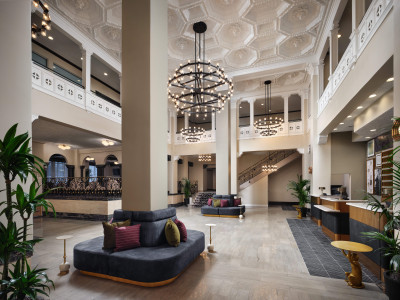 Hero Display Image   – provided by Visit Florida