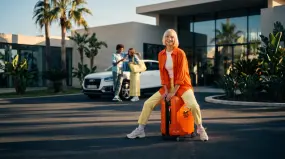 Hero Display Image   – provided by SIXT