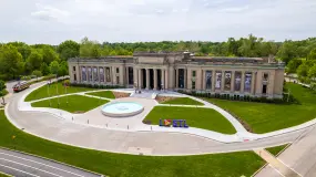 Hero Display Image   – provided by Explore St. Louis