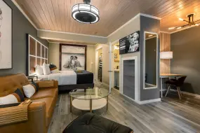 Hero Display Image   – provided by  Larry Blackburn Photography, Island House Key West