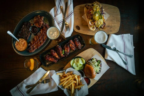 Q39, Kansas City  | Q39, Kansas City |   – provided by Visit Missouri
