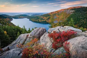 Jordan Pond im Acadia National Park  | Jordan Pond im Acadia National Park |   – provided by Maine Office of Tourism