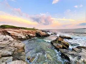 Hero Display Image   – provided by Visit Rhode Island